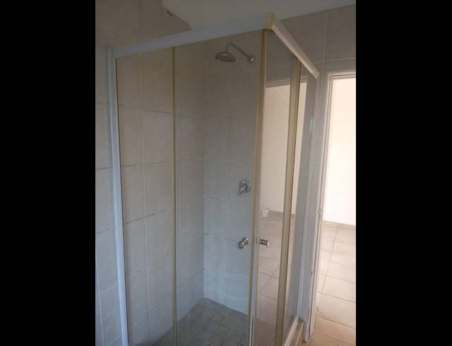 1 BEDROOM PROPERTY TO RENT IN BLUFF